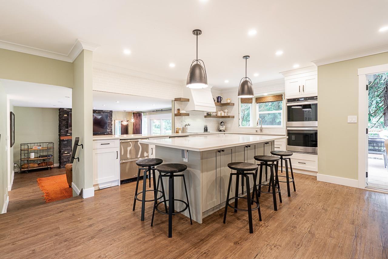 12339 Southpark Crescent Crescent, Surrey, British Columbia