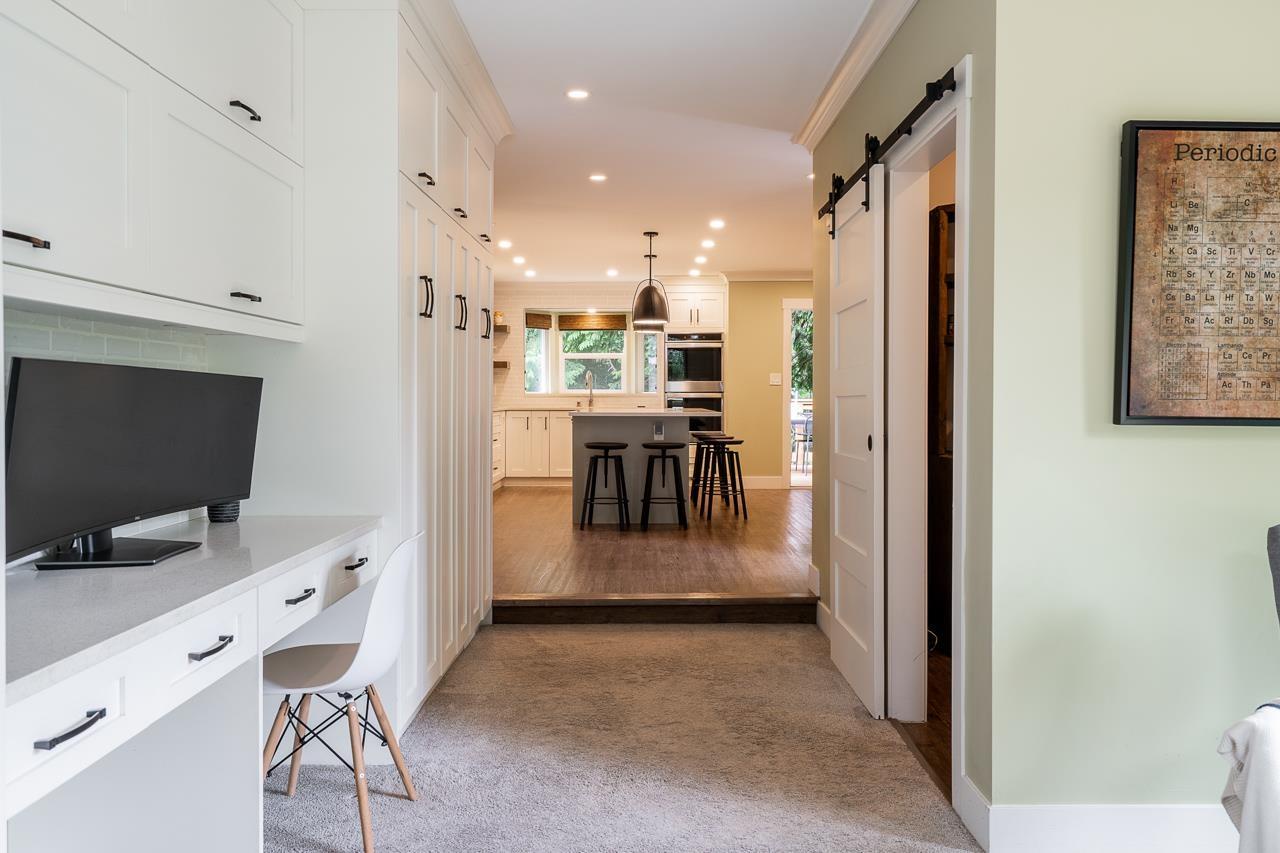 12339 Southpark Crescent Crescent, Surrey, British Columbia