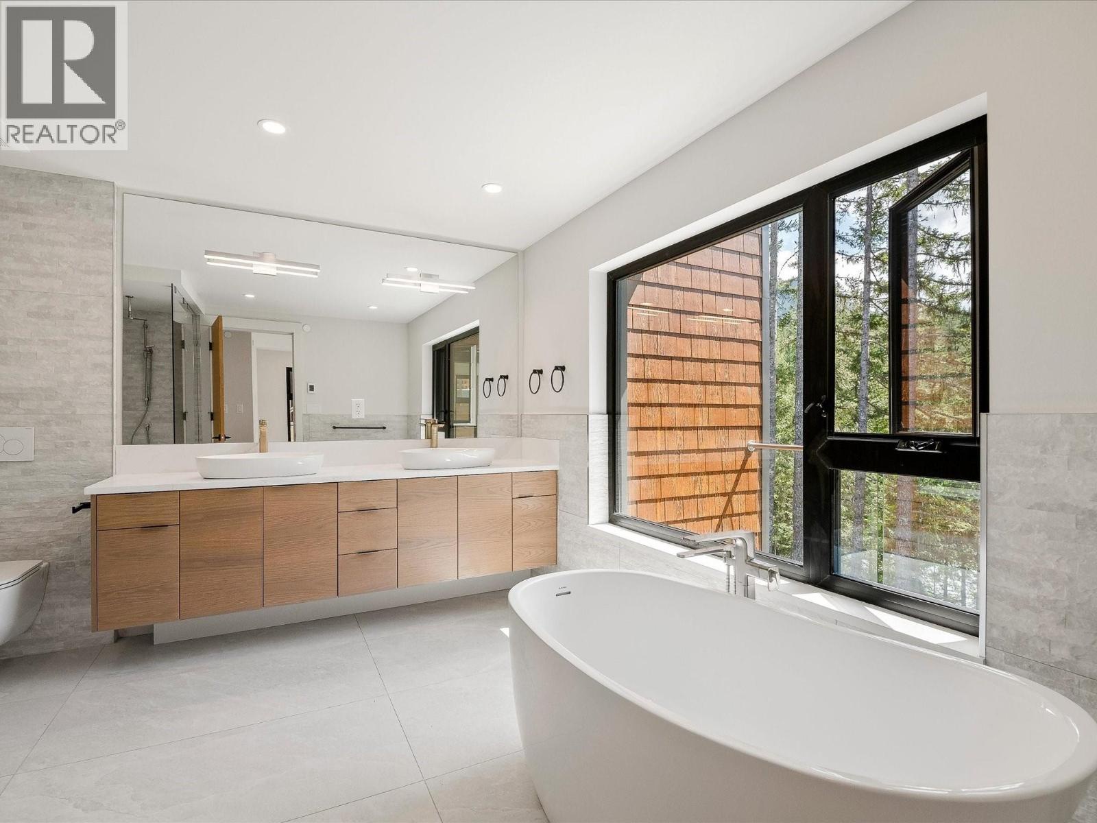 1710 River Run Place, Whistler, British Columbia