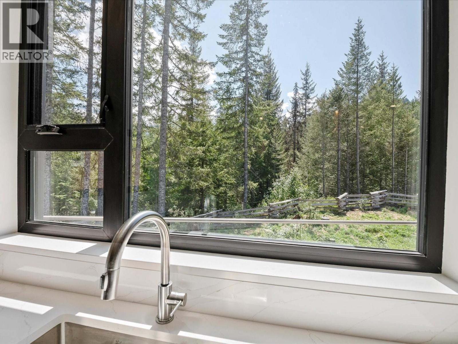 1710 River Run Place, Whistler, British Columbia