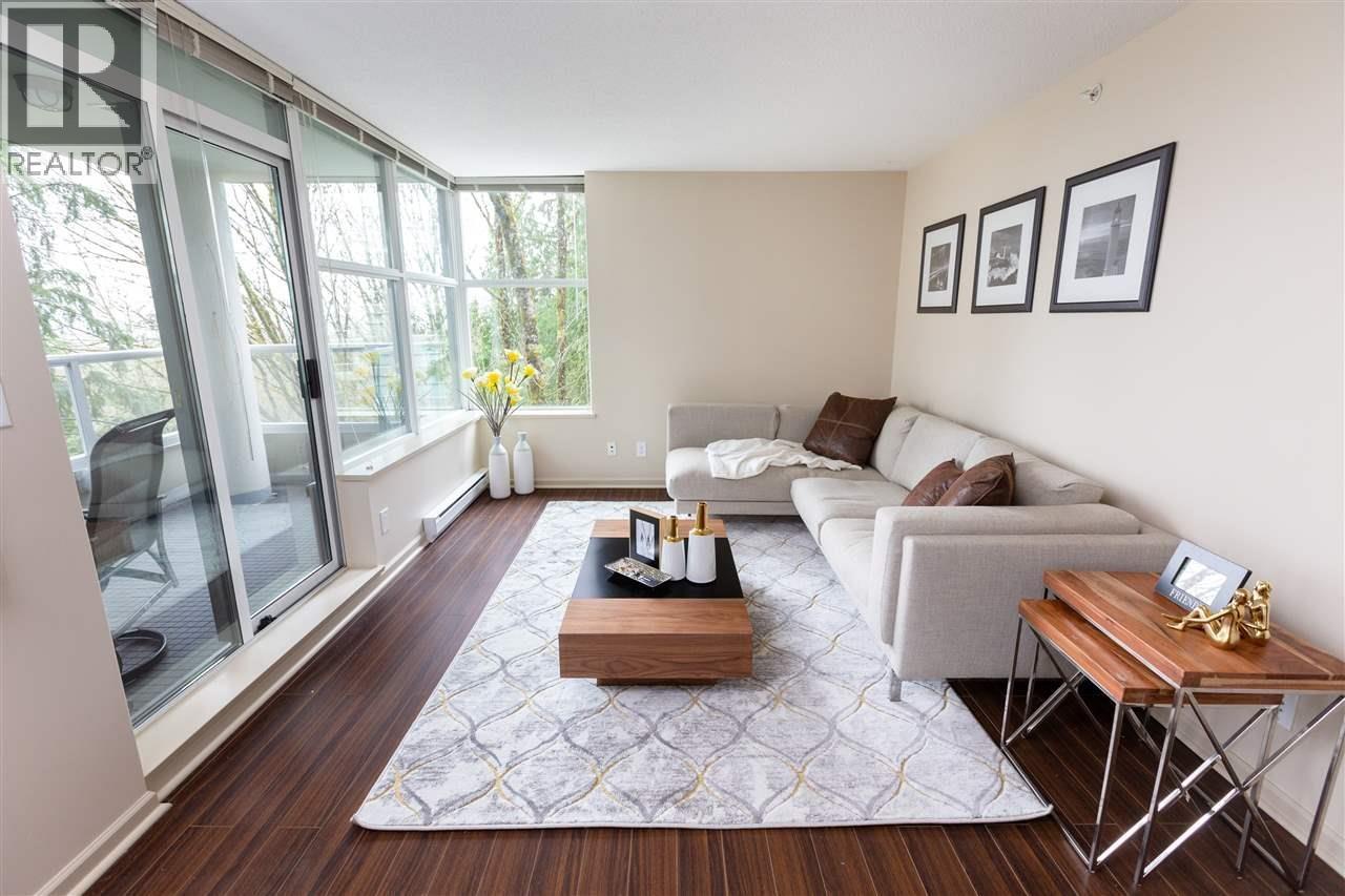 305 9232 University Crescent, Burnaby, British Columbia