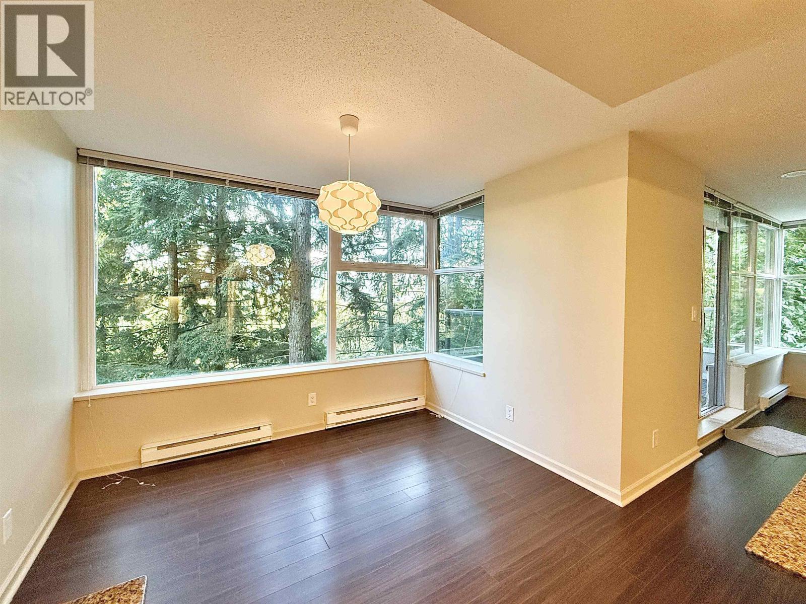305 9232 University Crescent, Burnaby, British Columbia