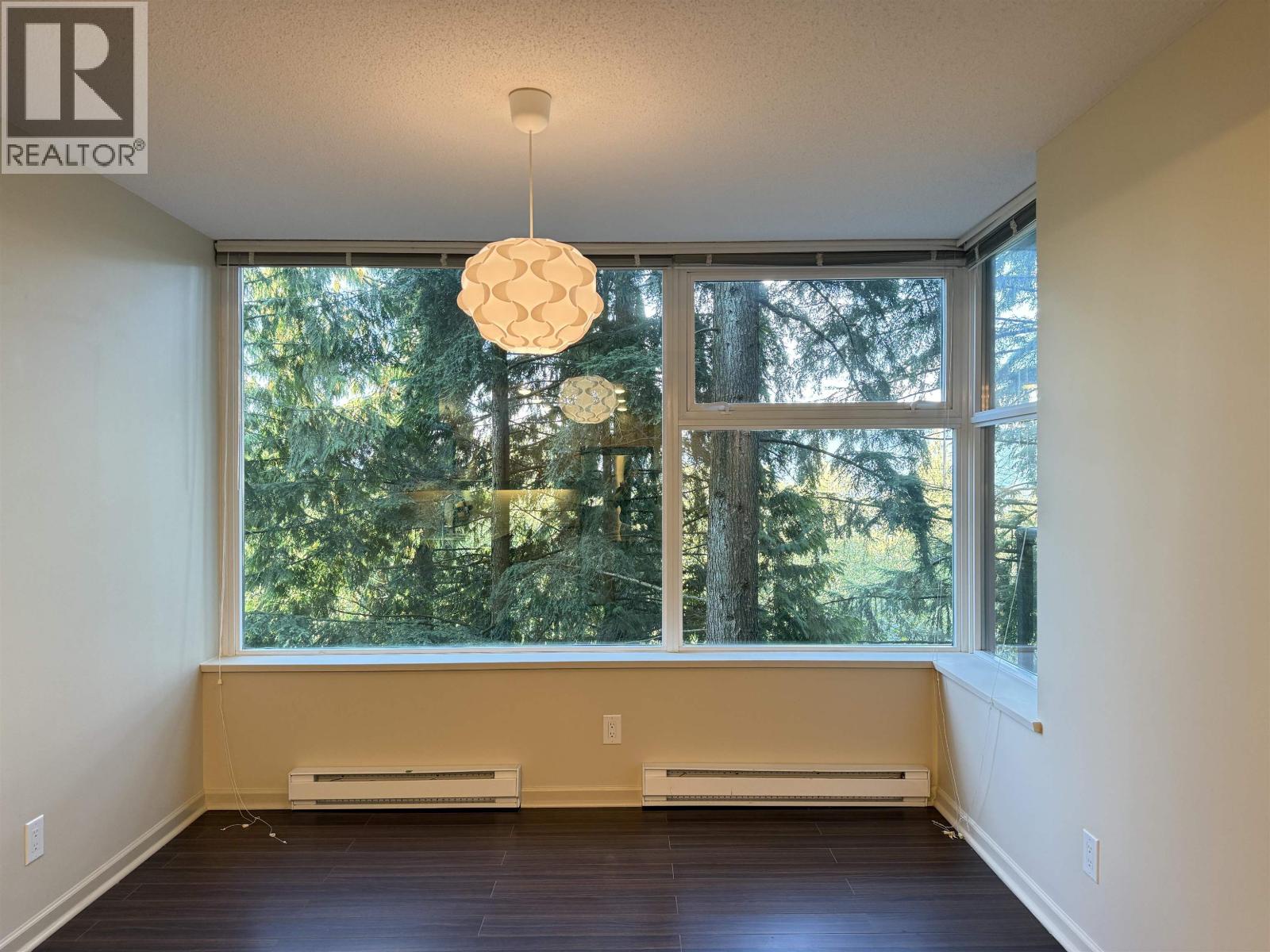 305 9232 University Crescent, Burnaby, British Columbia