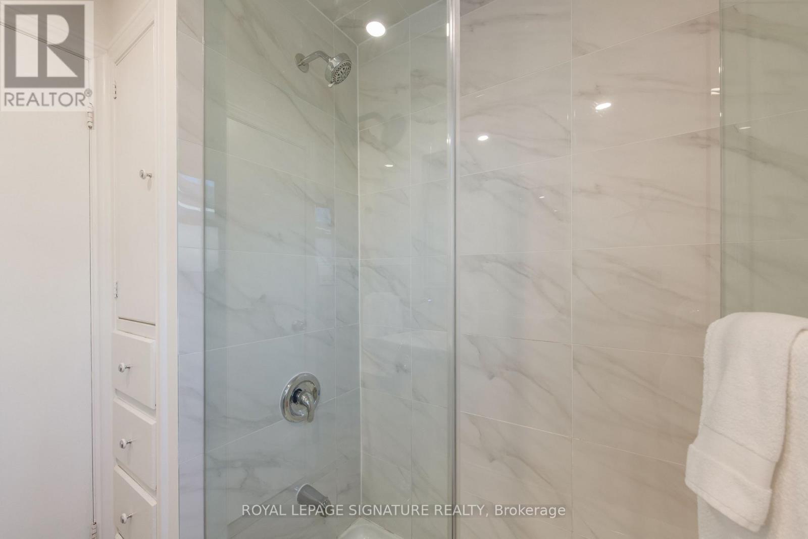 9 Ivorwood Crescent, Toronto (wexford-maryvale), Ontario