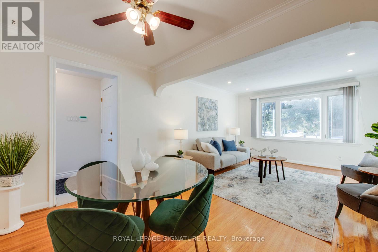 9 Ivorwood Crescent, Toronto (wexford-maryvale), Ontario