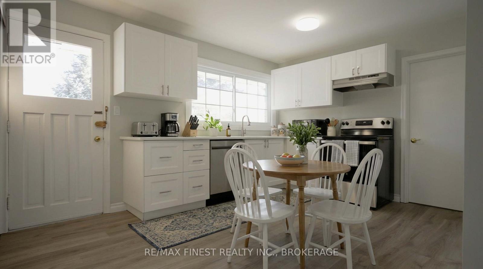 241 Lakeview Road, Loyalist (bath), Ontario