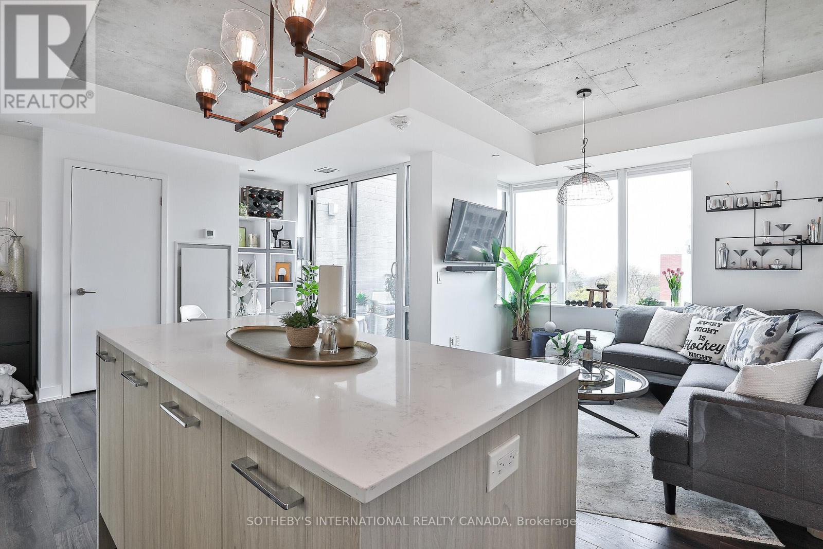 503 - 665 Kingston Road, Toronto (the Beaches), Ontario