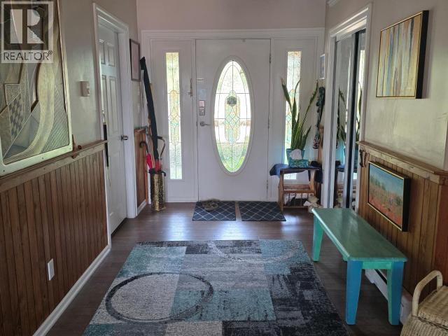 8075 Centennial Drive, Powell River, British Columbia