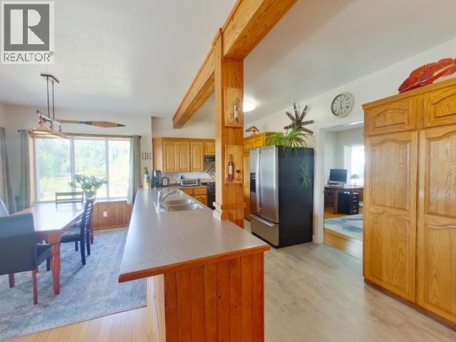 8075 Centennial Drive, Powell River, British Columbia