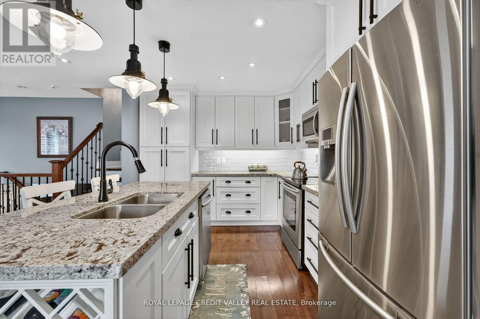 24 Willis Drive, Brampton (brampton East), Ontario