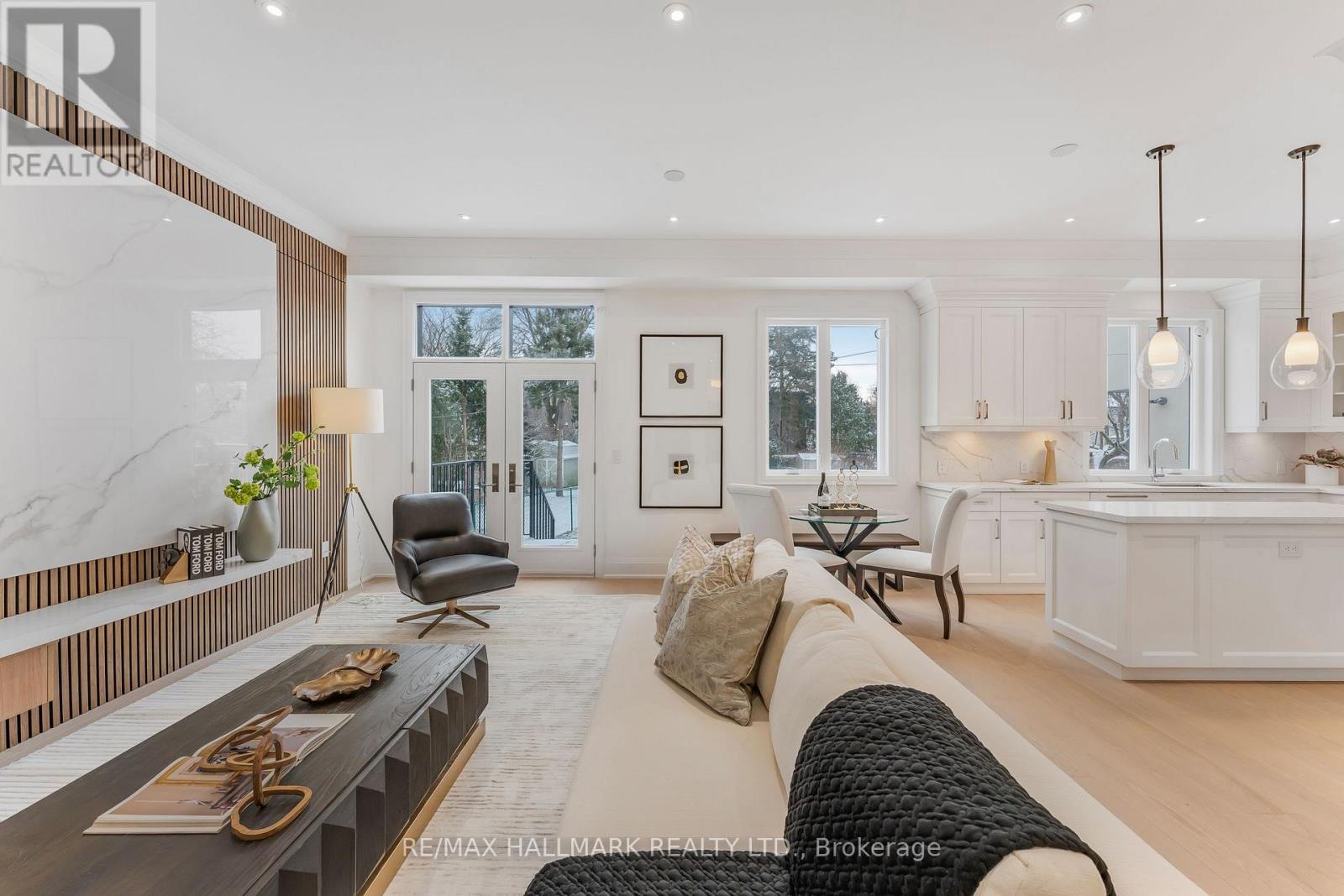 42 Agar Crescent, Toronto (islington-city Centre West), Ontario