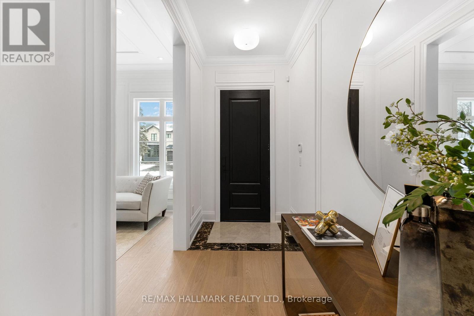 42 Agar Crescent, Toronto (islington-city Centre West), Ontario