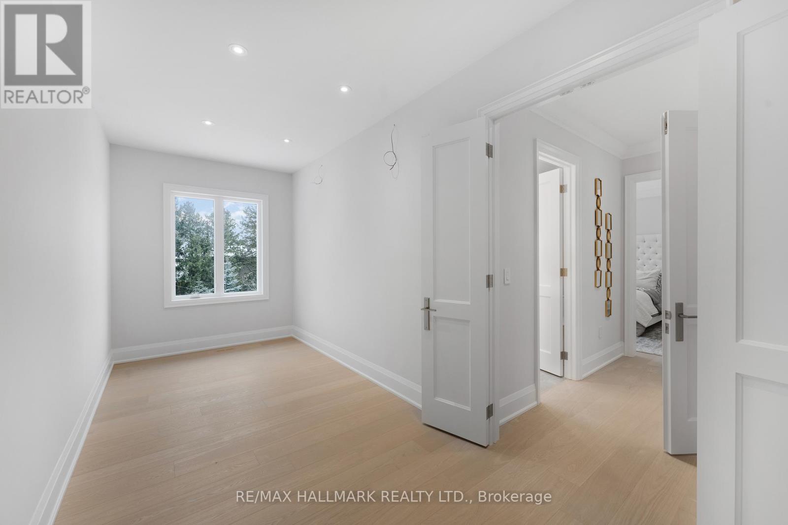 42 Agar Crescent, Toronto (islington-city Centre West), Ontario