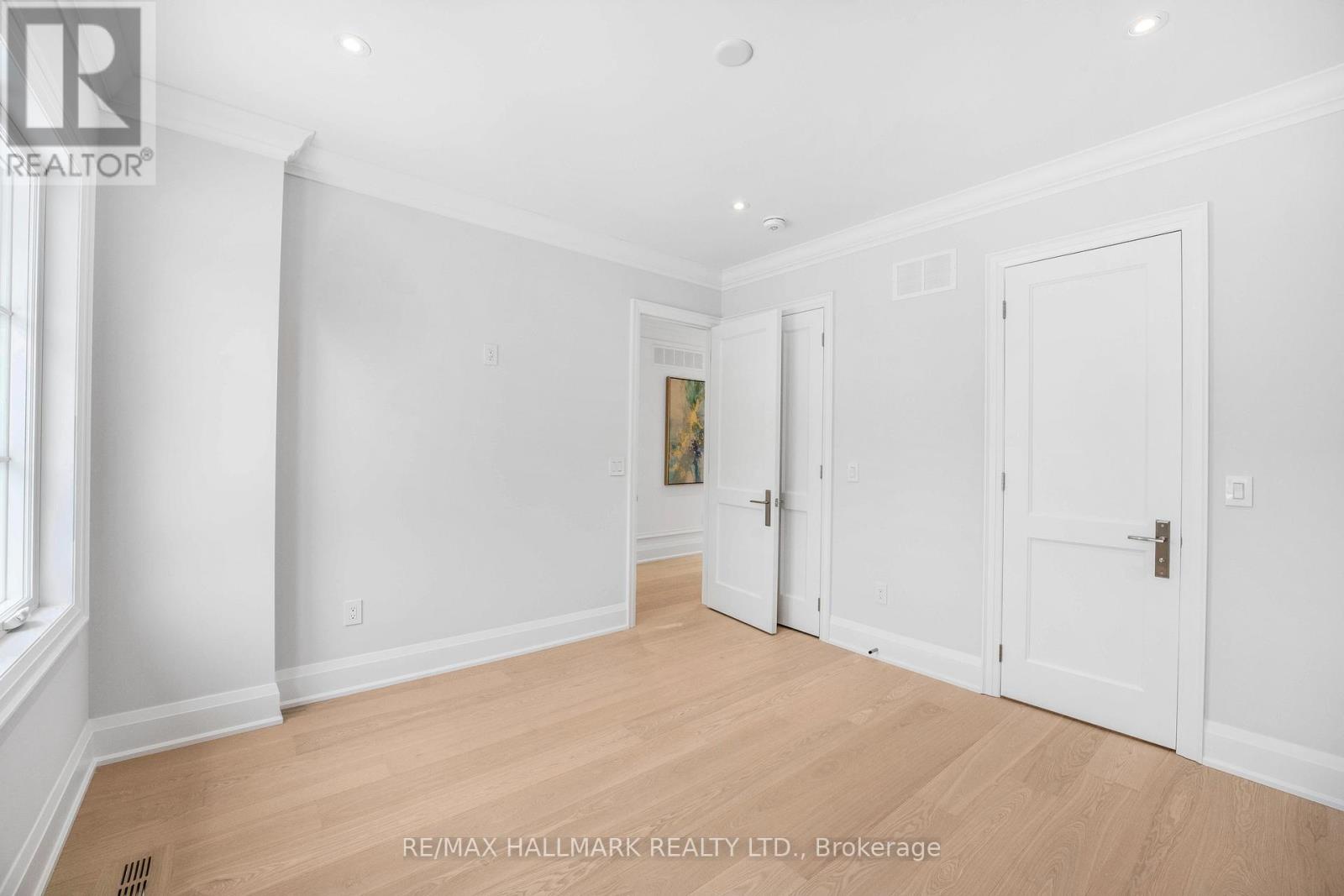 42 Agar Crescent, Toronto (islington-city Centre West), Ontario