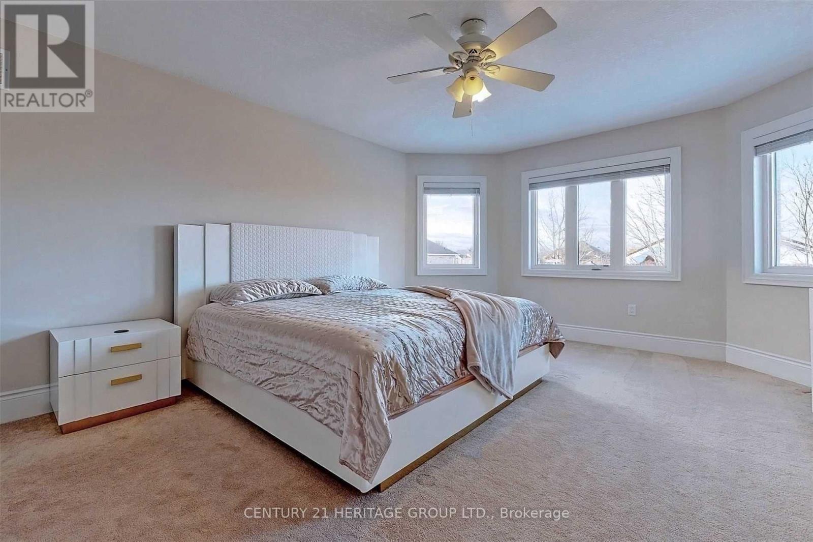 16 Tim Jacobs Drive, Georgina (keswick South), Ontario