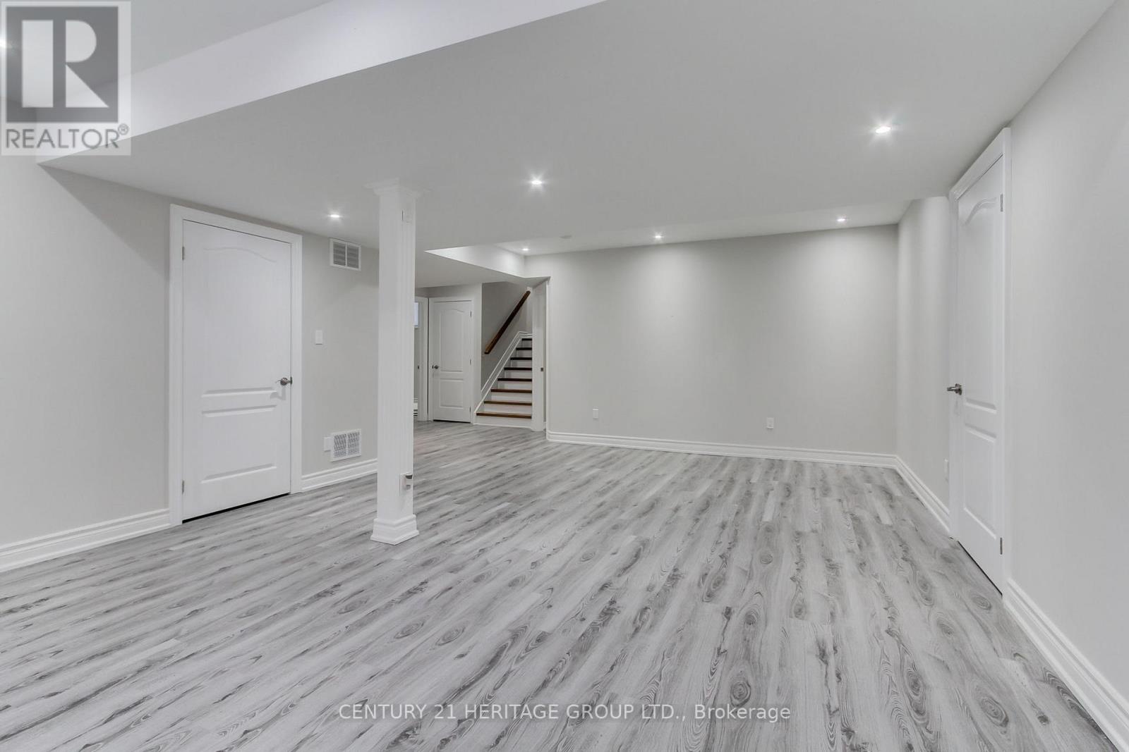 16 Tim Jacobs Drive, Georgina (keswick South), Ontario