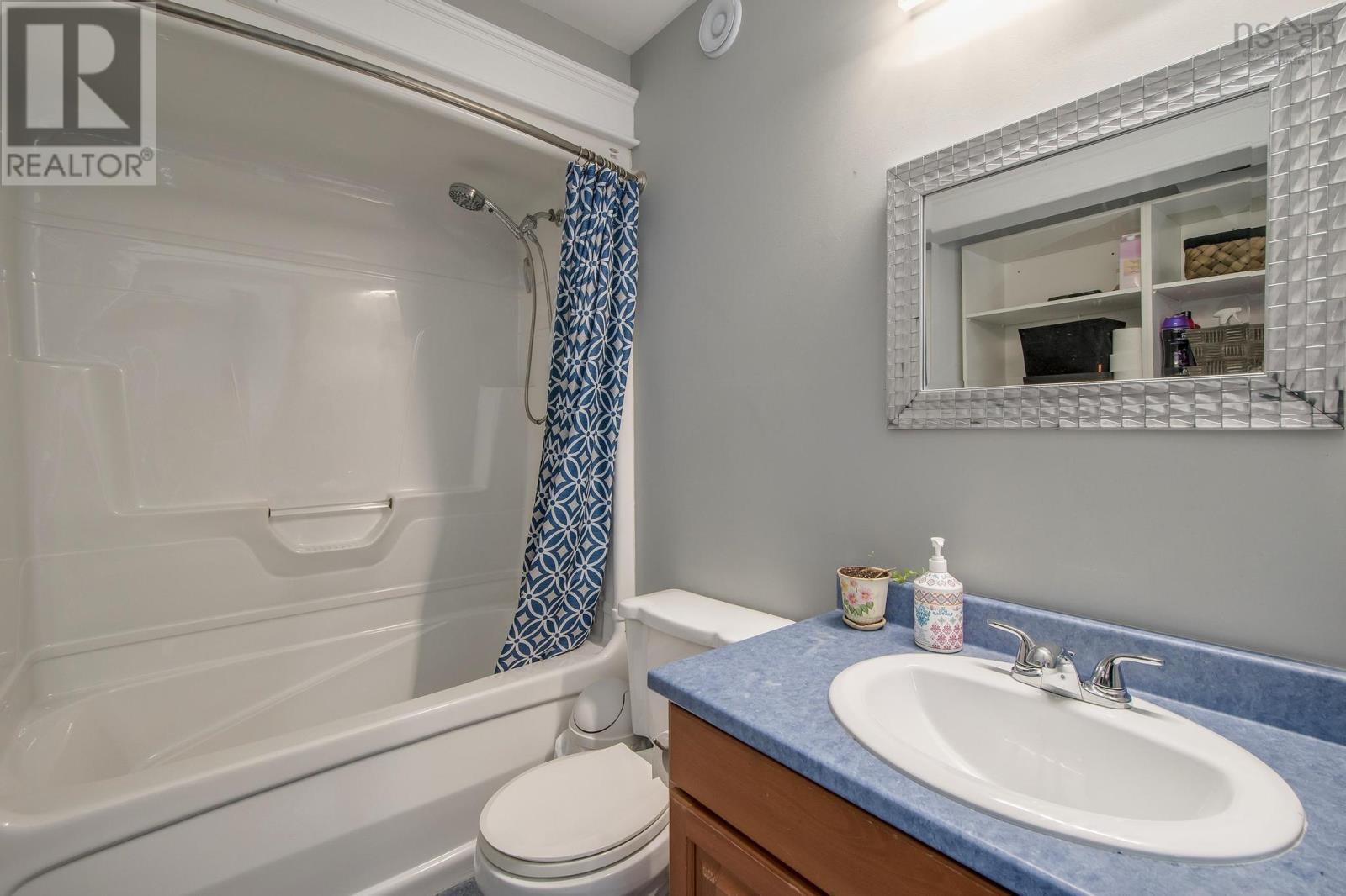 11 Old Cabin Lake Road, Lake Charlotte, Nova Scotia