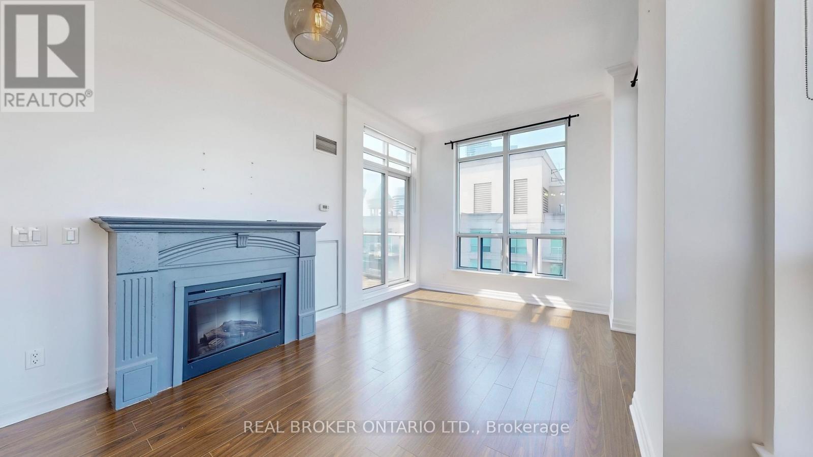 Ph7 - 2087 Lake Shore Boulevard W, Toronto (mimico), Ontario