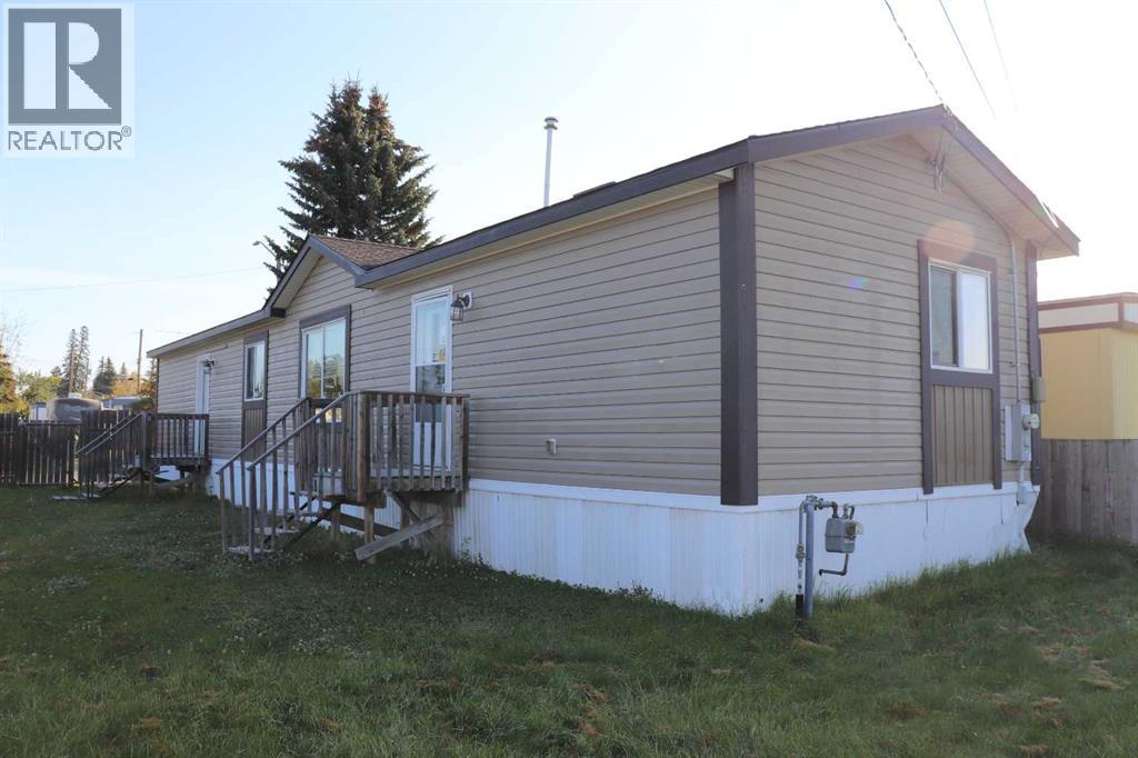 810 52 Street, Edson, Alberta
