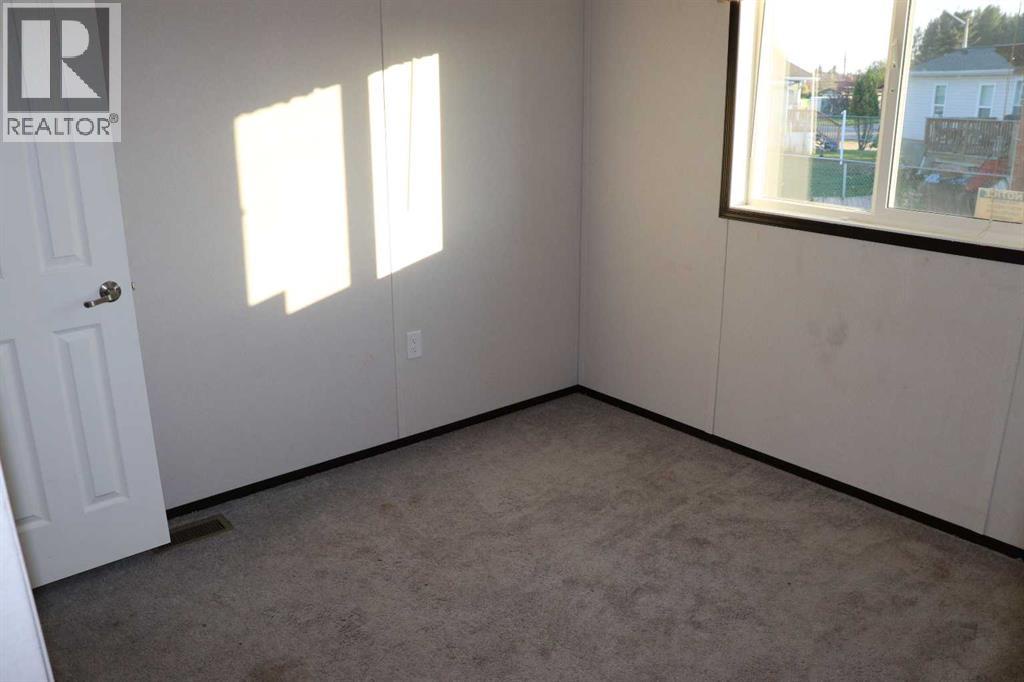 810 52 Street, Edson, Alberta