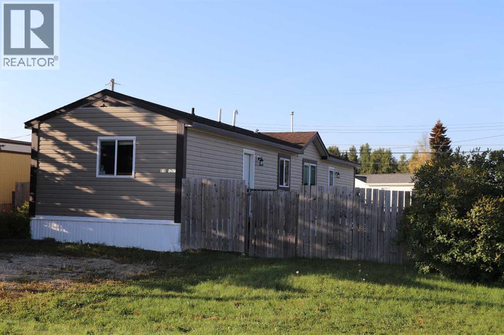 810 52 Street, Edson, Alberta
