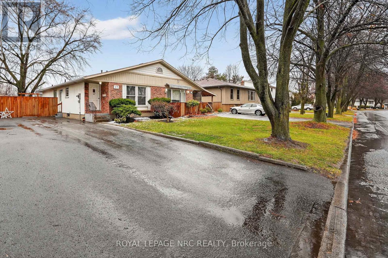 17 Elma Street, St. Catharines (lakeport), Ontario