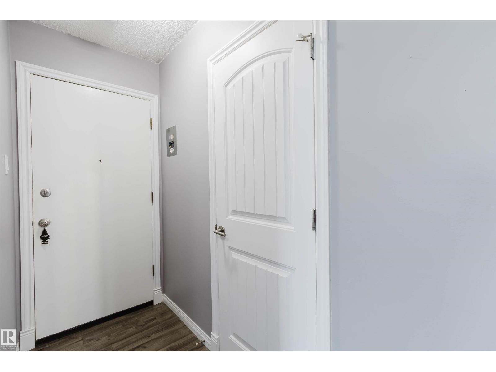 #307 10140 151 St Nw, Edmonton, Alberta