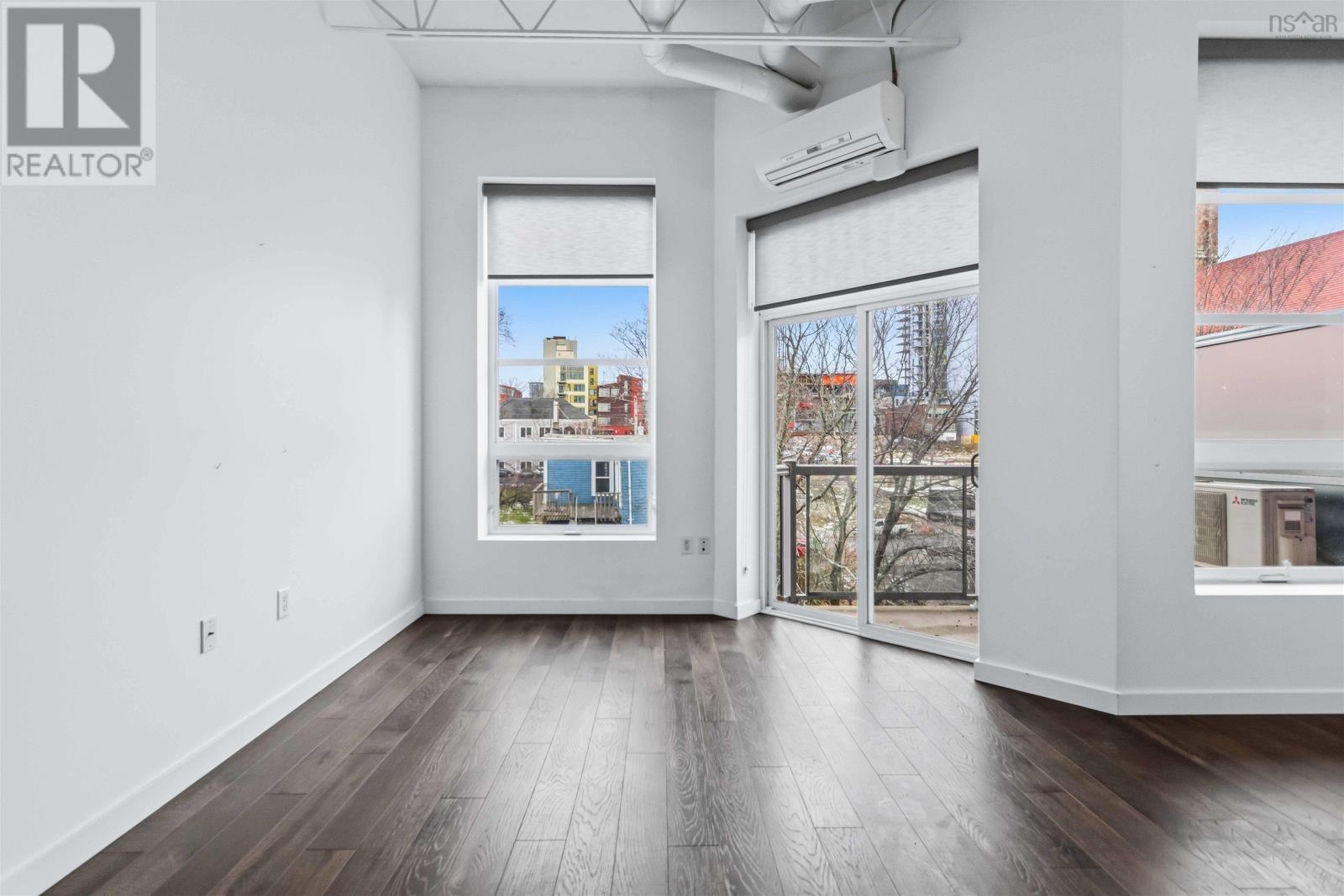 513 5221 Nora Bernard Street, Halifax, Nova Scotia