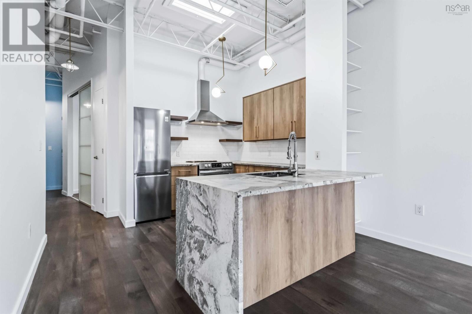 513 5221 Nora Bernard Street, Halifax, Nova Scotia