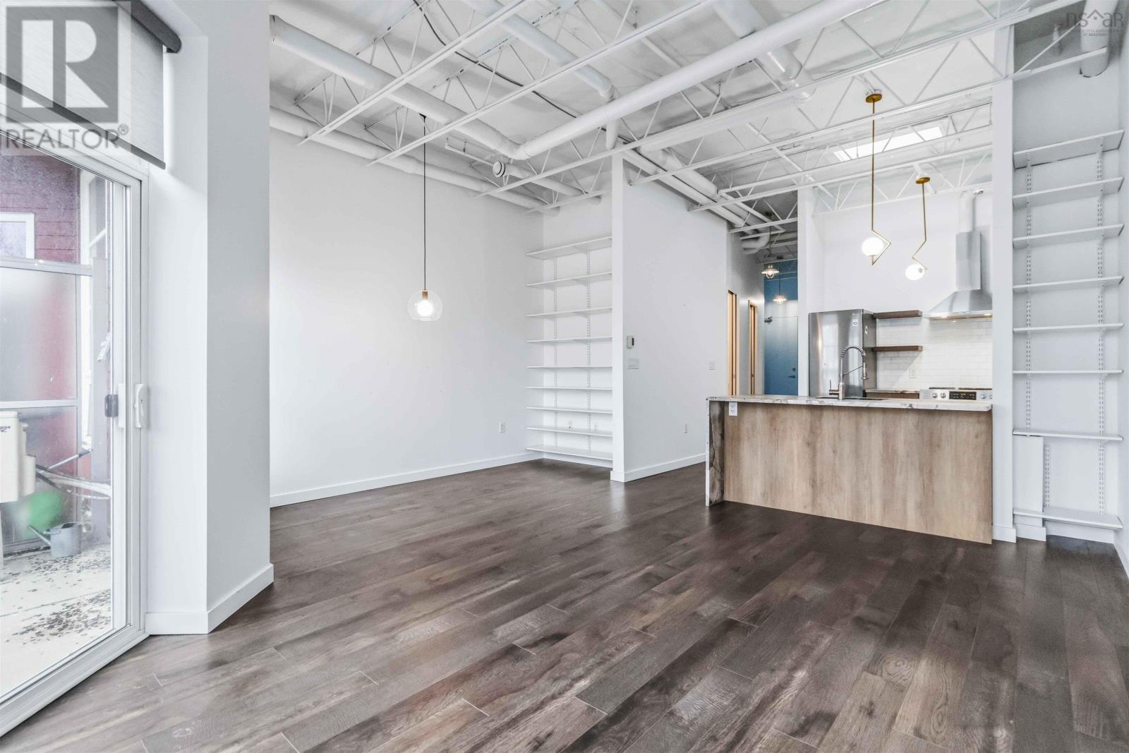 513 5221 Nora Bernard Street, Halifax, Nova Scotia