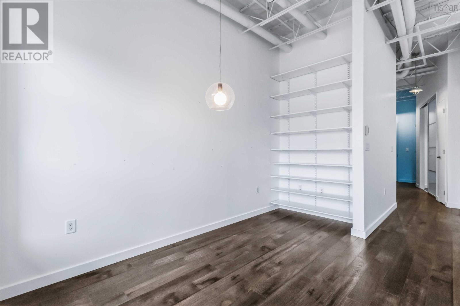 513 5221 Nora Bernard Street, Halifax, Nova Scotia