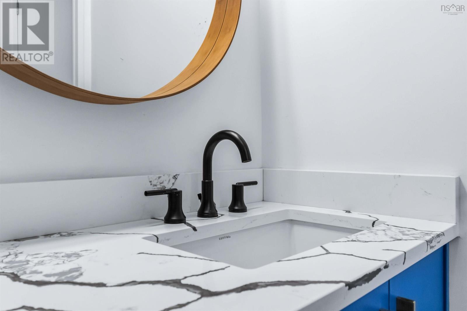 513 5221 Nora Bernard Street, Halifax, Nova Scotia