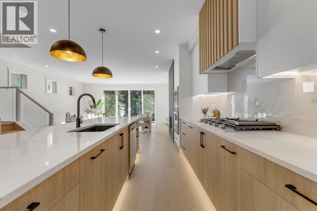 415 37 Avenue Nw, Calgary, Alberta