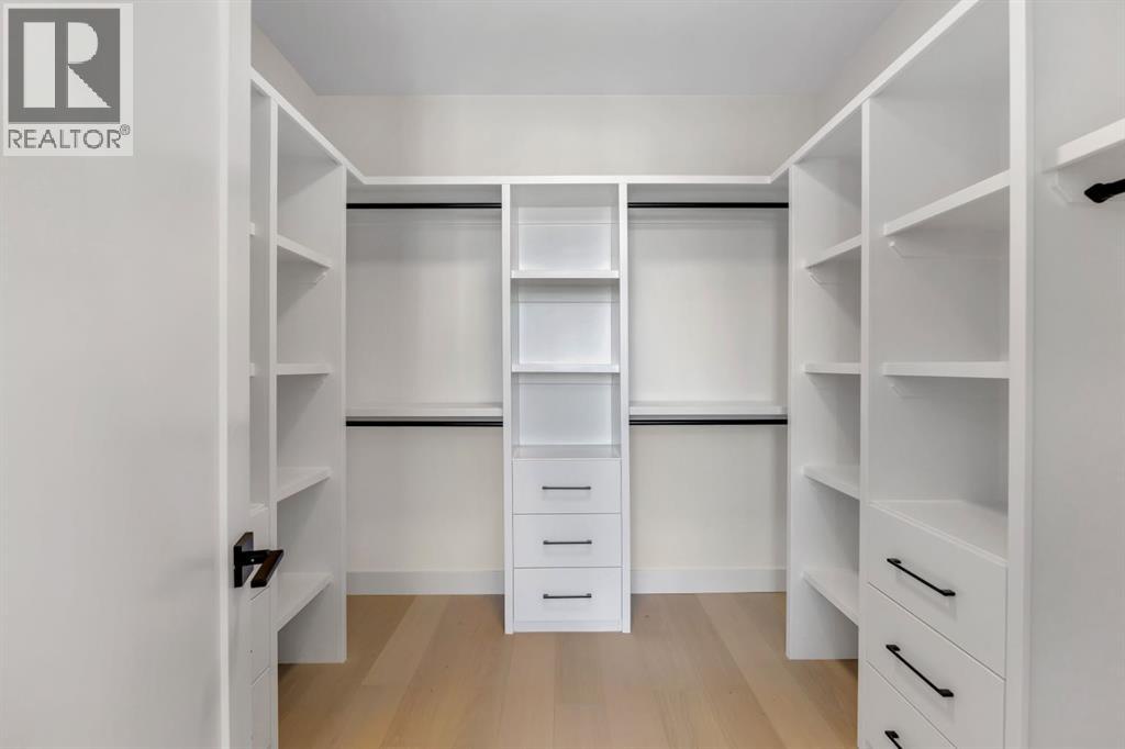 415 37 Avenue Nw, Calgary, Alberta