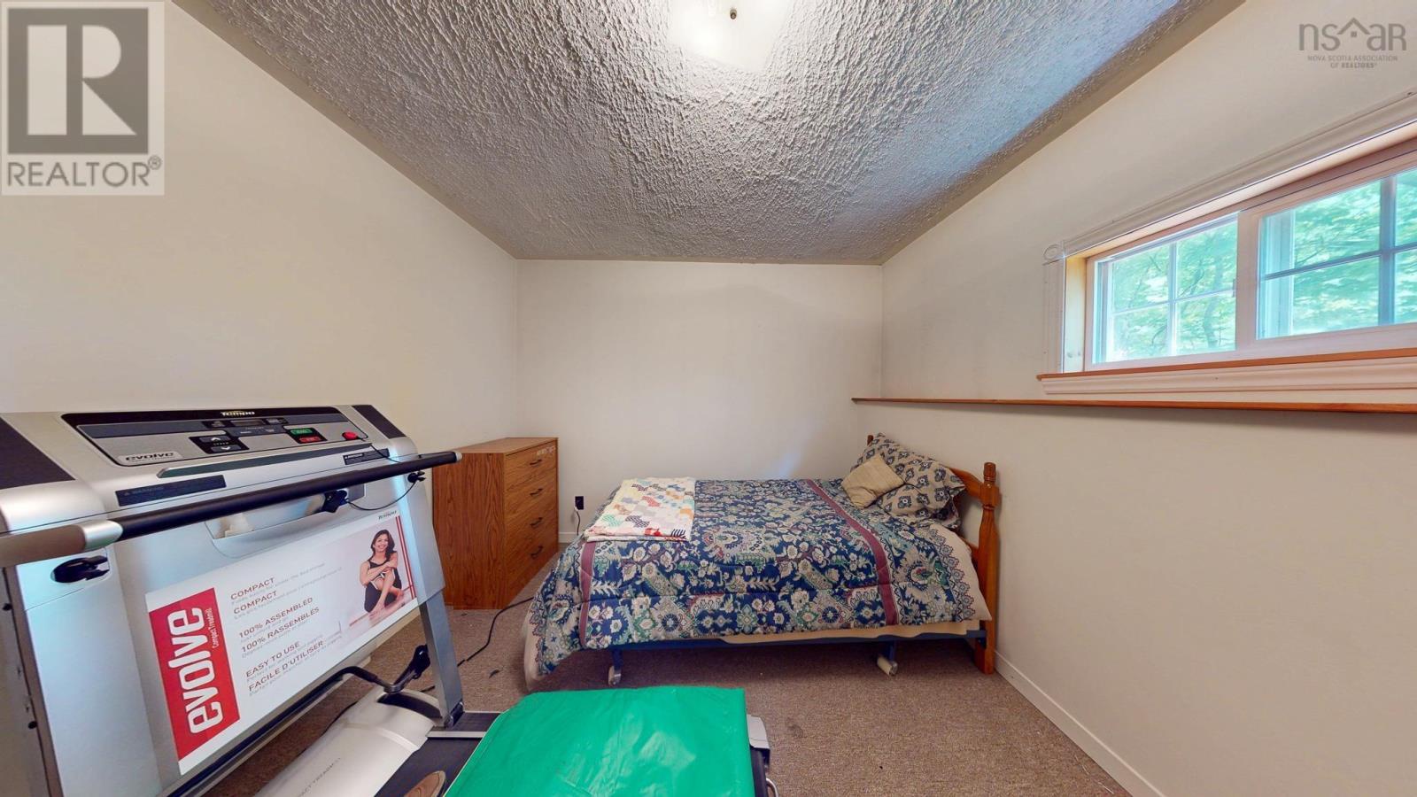 82 Highbury Road, New Minas, Nova Scotia