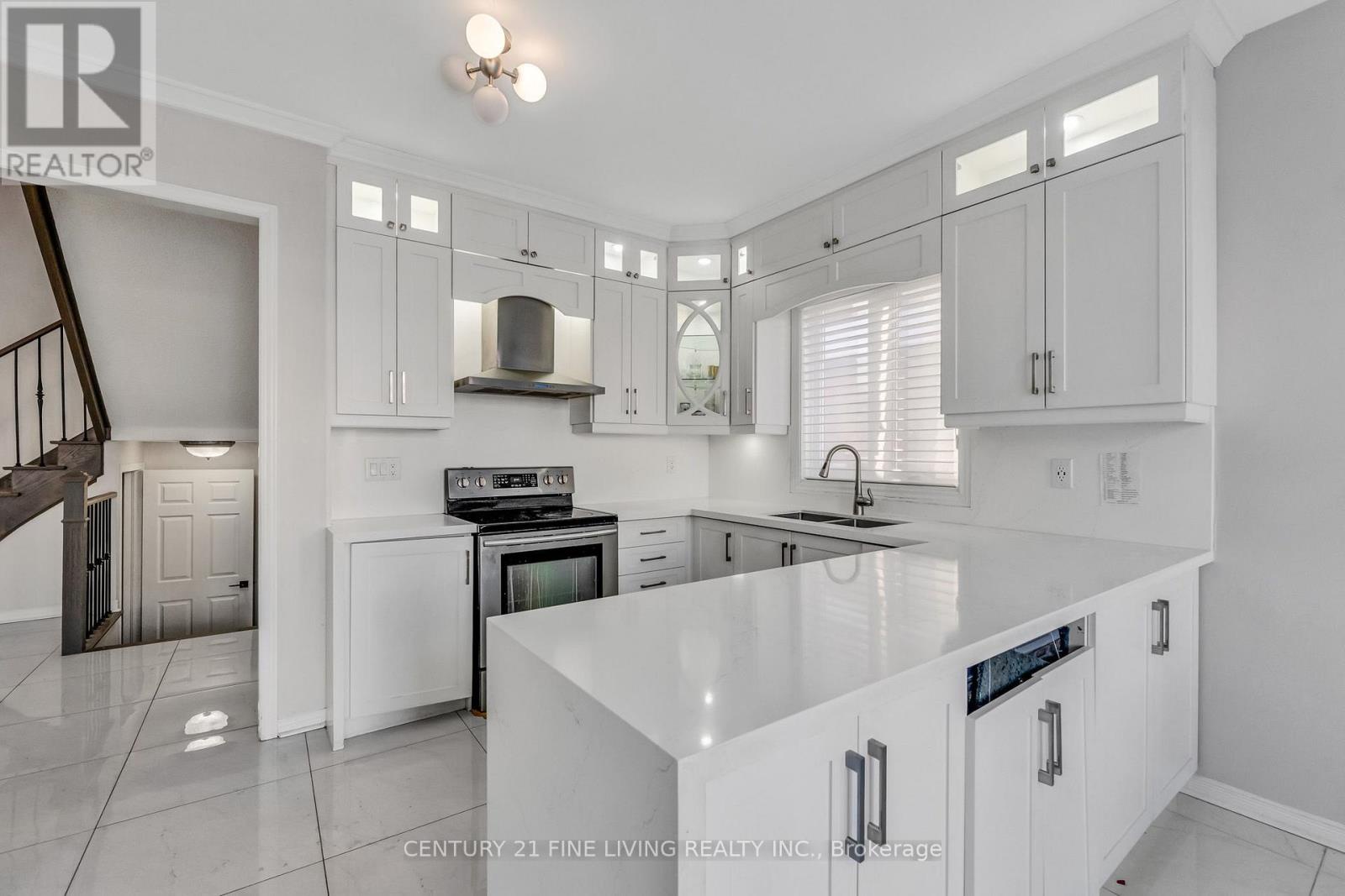 3 Sailwind Road, Brampton (sandringham-wellington), Ontario