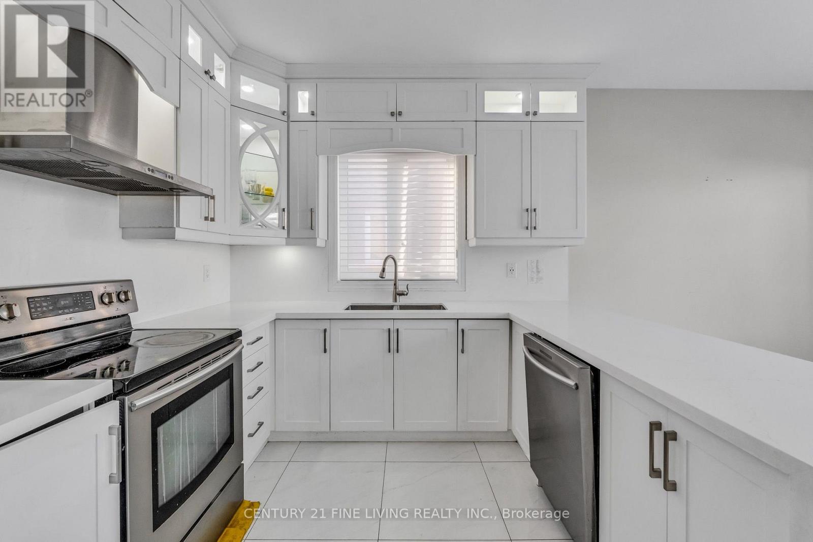 3 Sailwind Road, Brampton (sandringham-wellington), Ontario