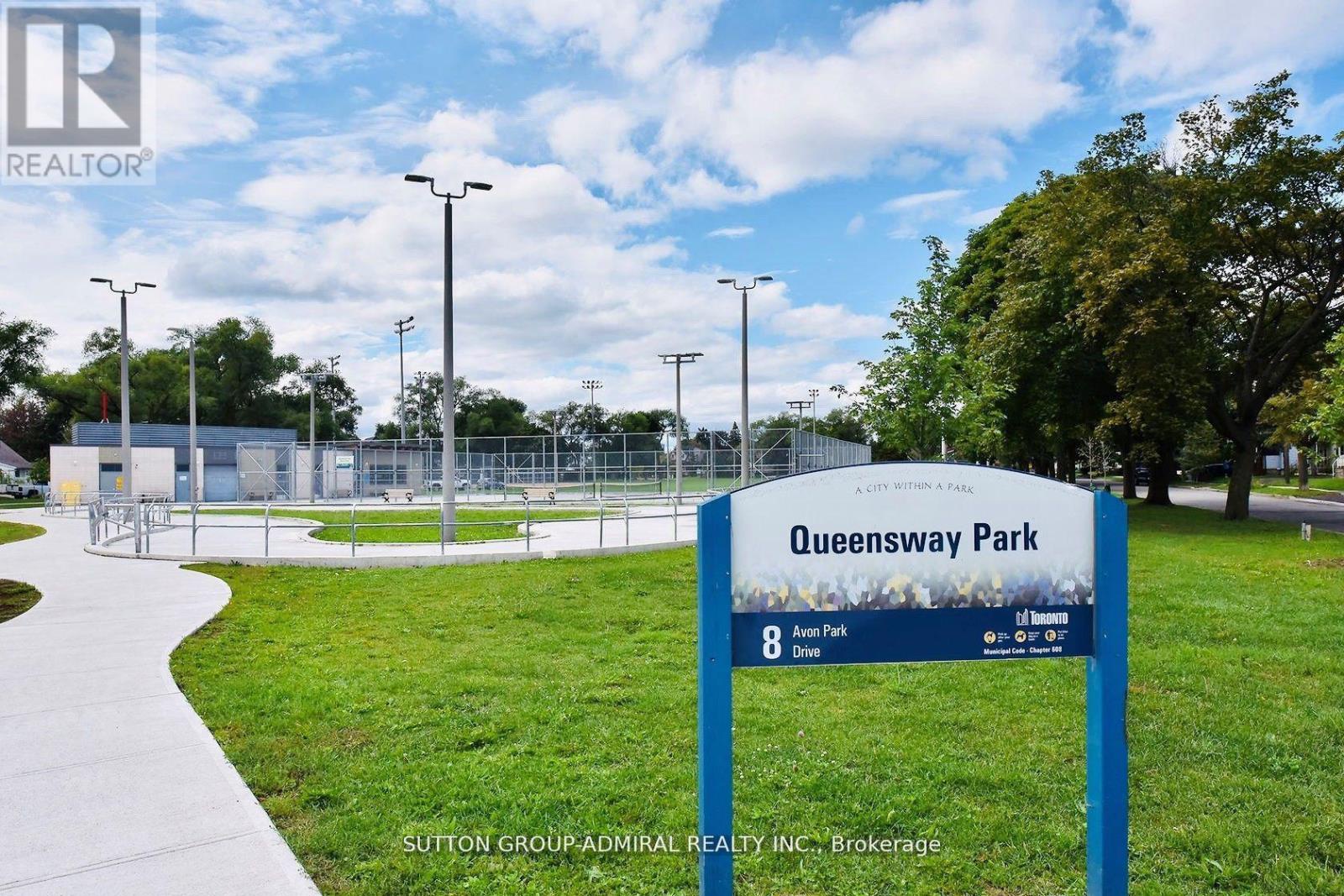 404 - 7 Smith Crescent, Toronto (stonegate-queensway), Ontario