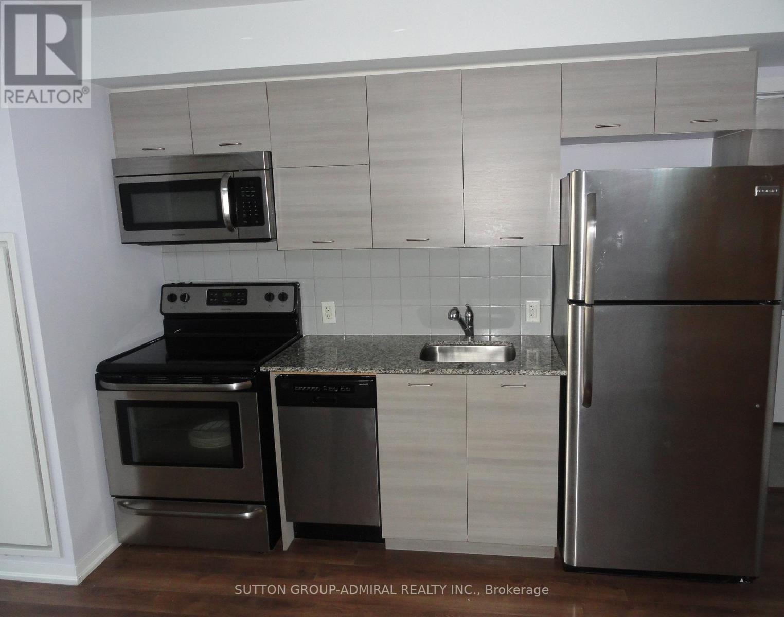 702 - 20 Joe Shuster Way, Toronto (south Parkdale), Ontario