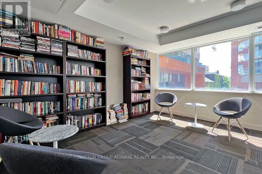 702 - 20 Joe Shuster Way, Toronto (south Parkdale), Ontario