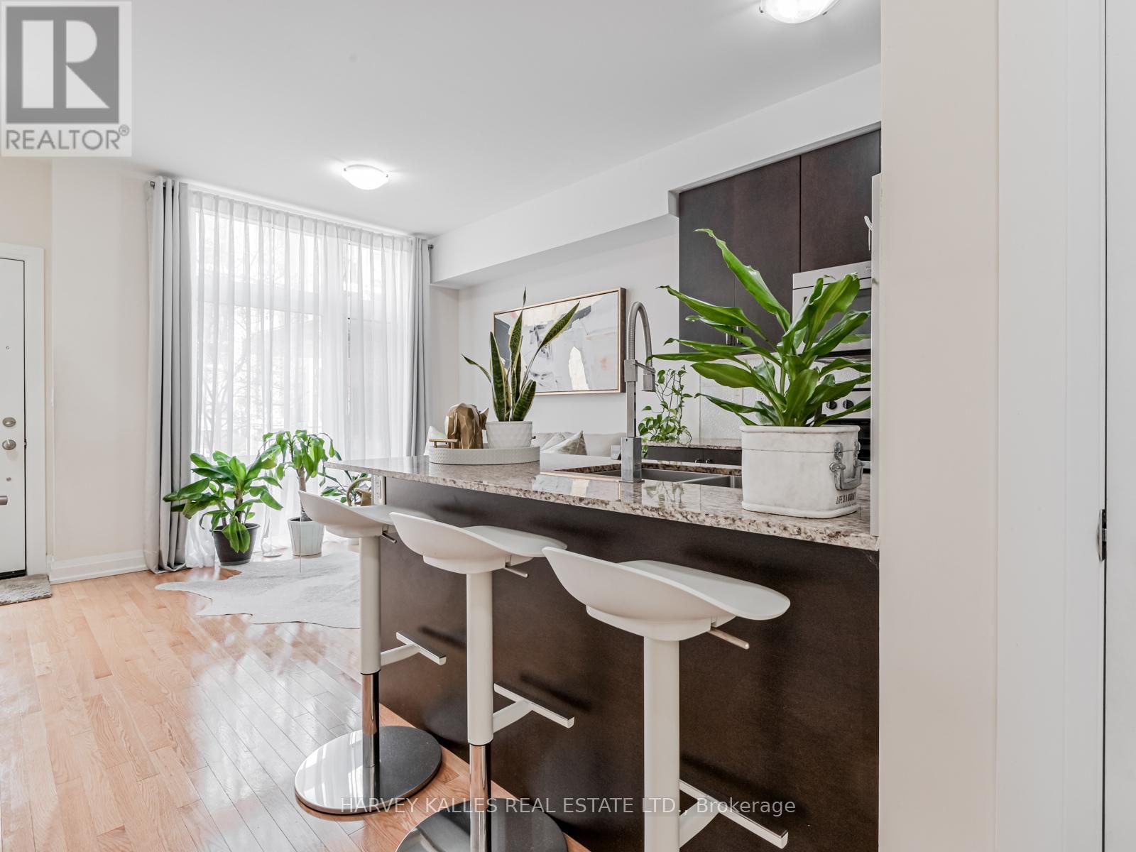 55 - 19 Eldora Avenue, Toronto (newtonbrook West), Ontario