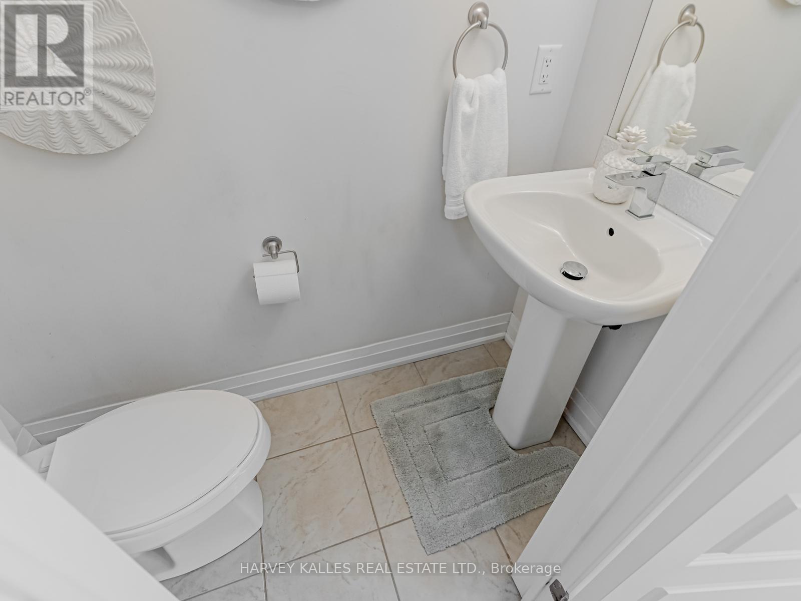 55 - 19 Eldora Avenue, Toronto (newtonbrook West), Ontario