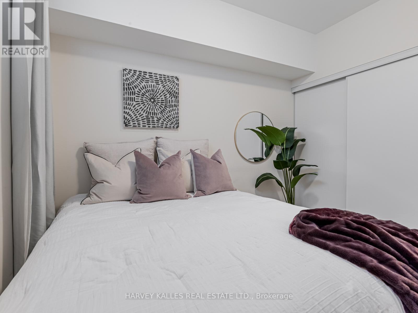 55 - 19 Eldora Avenue, Toronto (newtonbrook West), Ontario