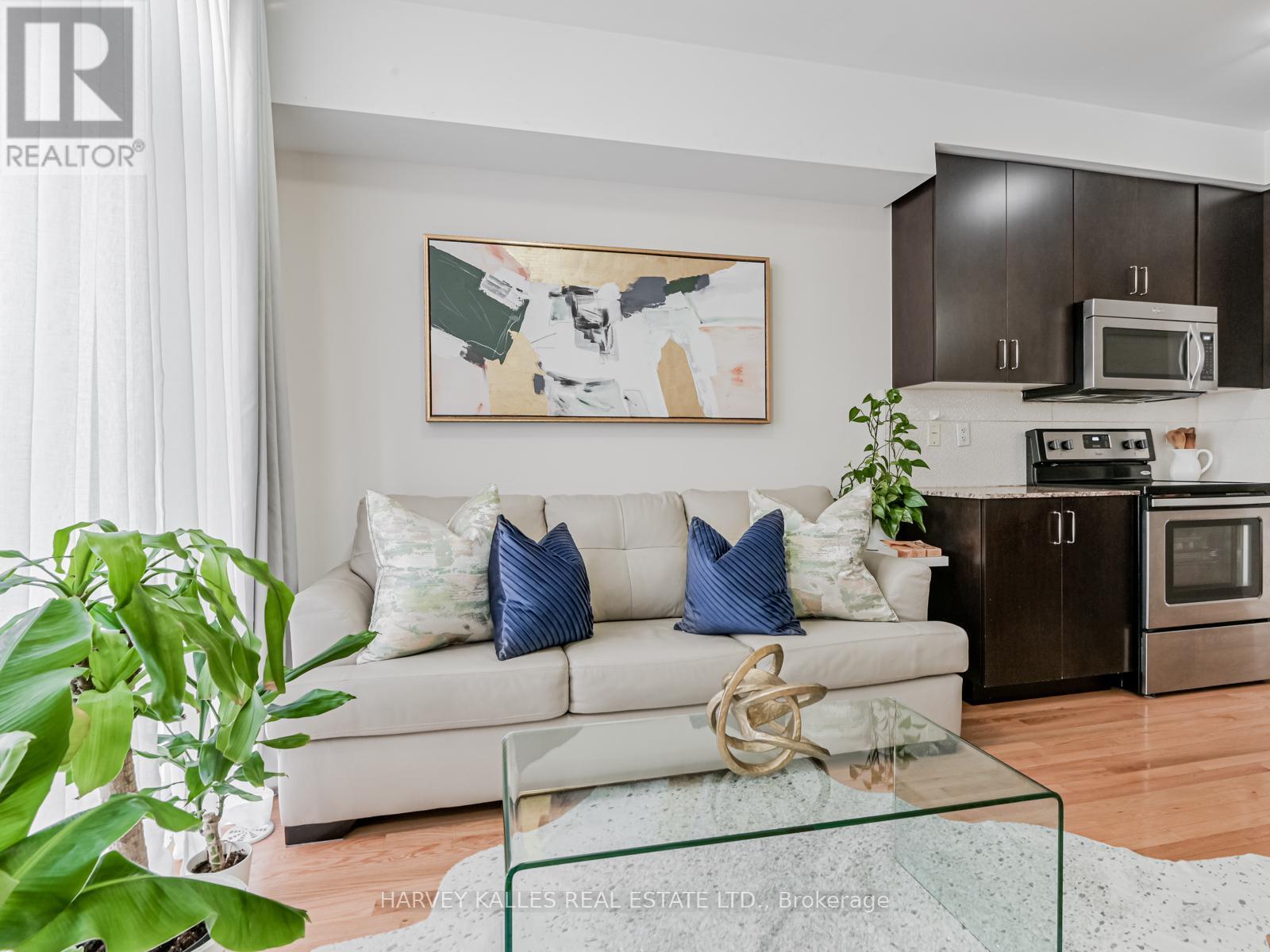 55 - 19 Eldora Avenue, Toronto (newtonbrook West), Ontario