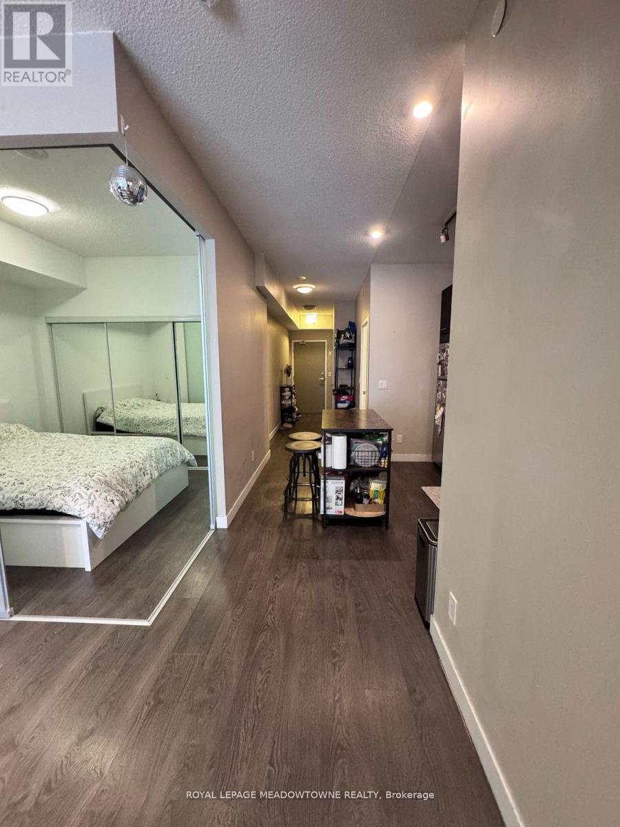 601 - 2055 Danforth Avenue, Toronto (woodbine Corridor), Ontario