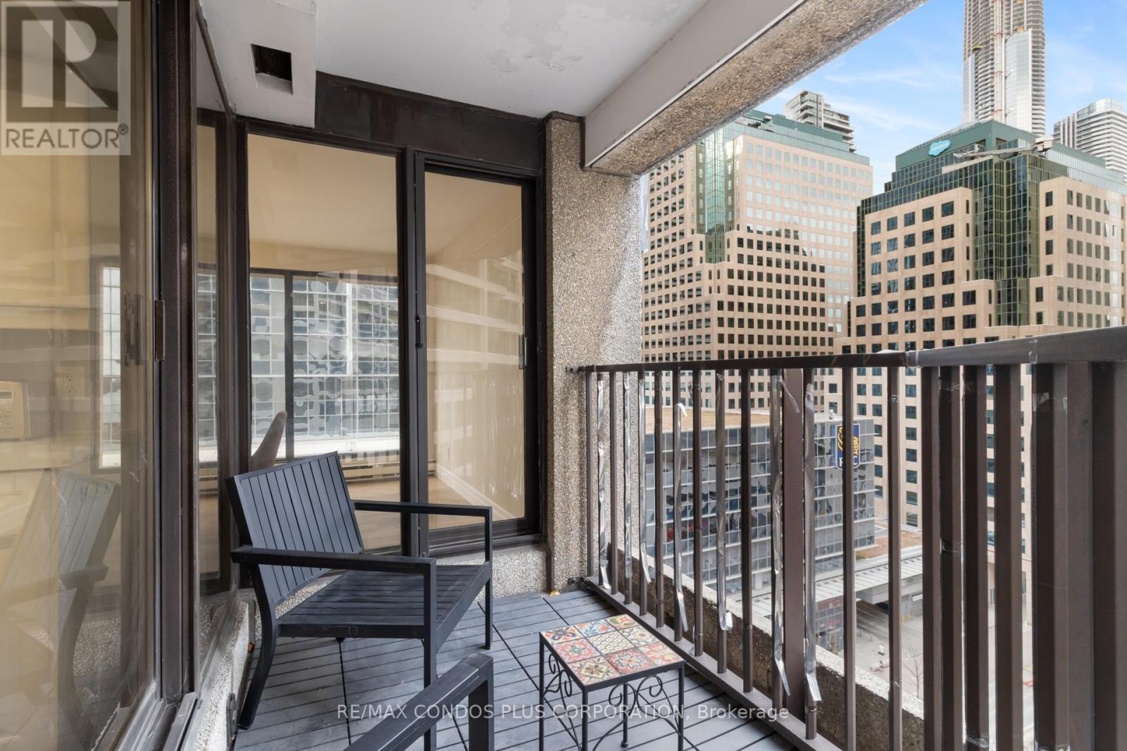 1318 - 55 Harbour Square, Toronto (waterfront Communities), Ontario