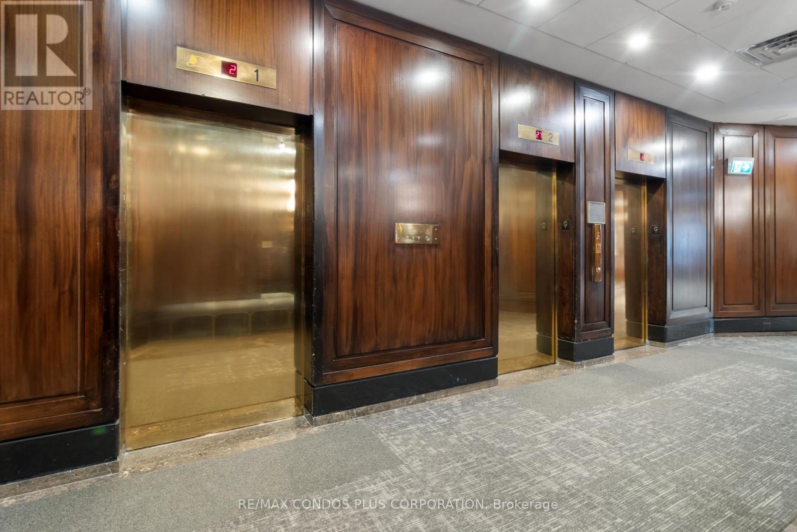 1318 - 55 Harbour Square, Toronto (waterfront Communities), Ontario