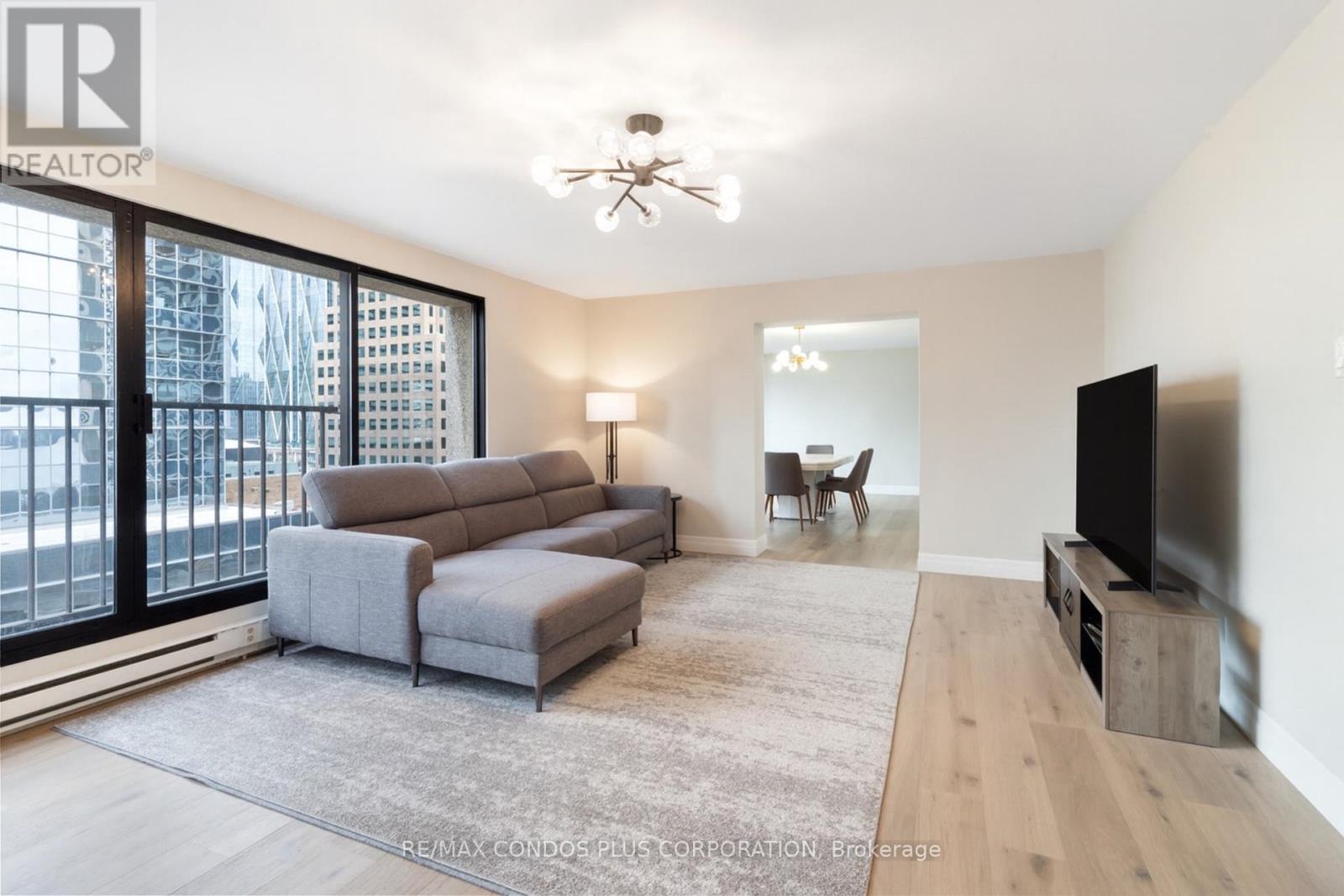 1318 - 55 Harbour Square, Toronto (waterfront Communities), Ontario