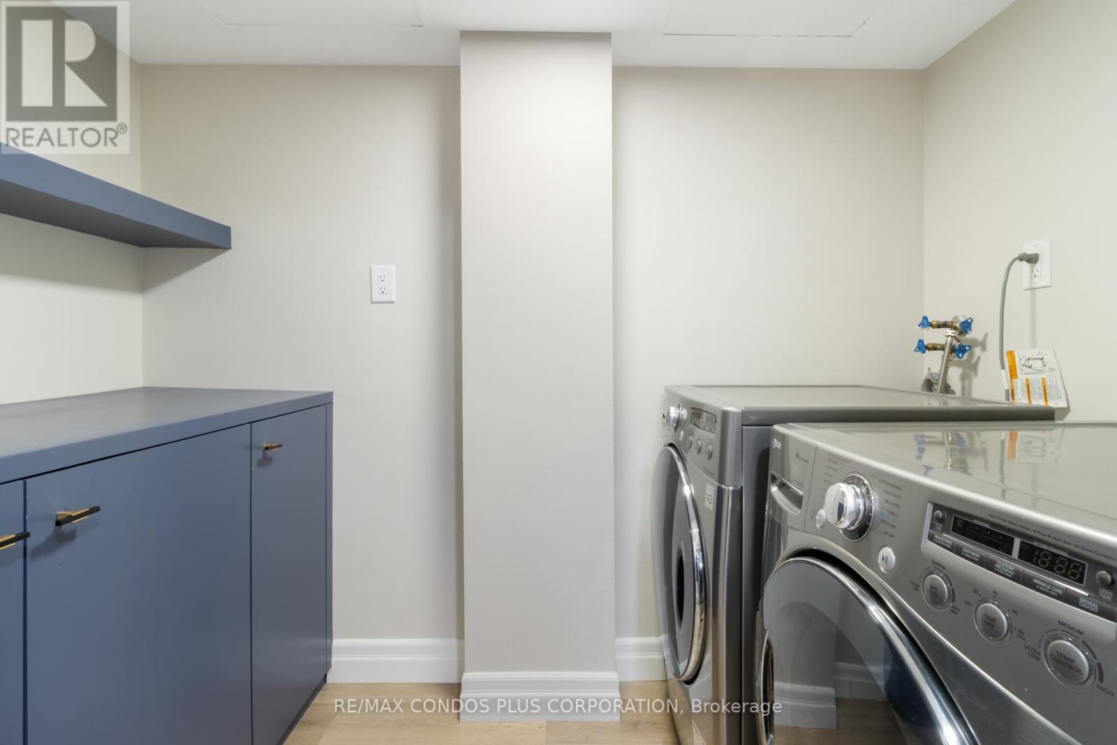 1318 - 55 Harbour Square, Toronto (waterfront Communities), Ontario