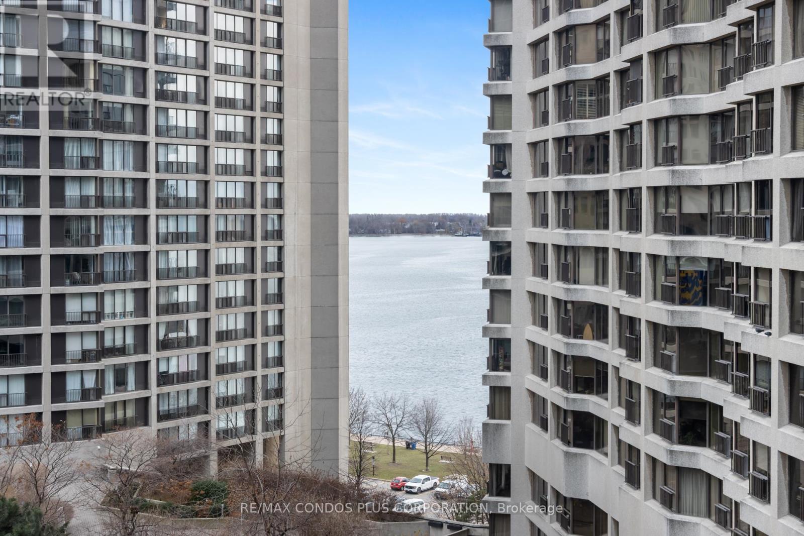1318 - 55 Harbour Square, Toronto (waterfront Communities), Ontario